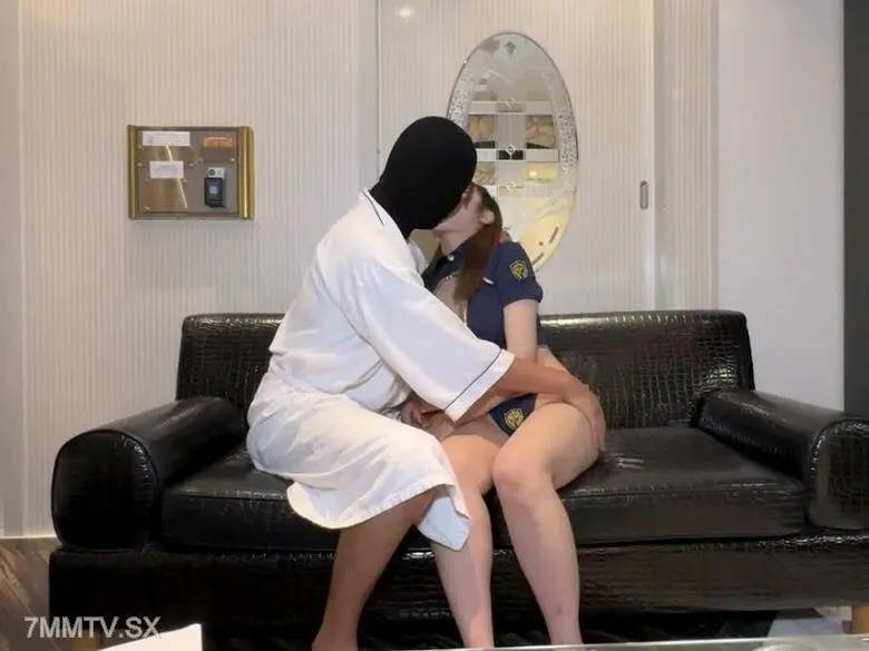 FC2-PPV-4518008 - [Bombshell Beauty] A girl with S-class beauty, featuring a stunning face, milky skin, and a voluptuous butt. Watch as her cancer-induced erection presses against her big butt. A masterpiece overflowing wi