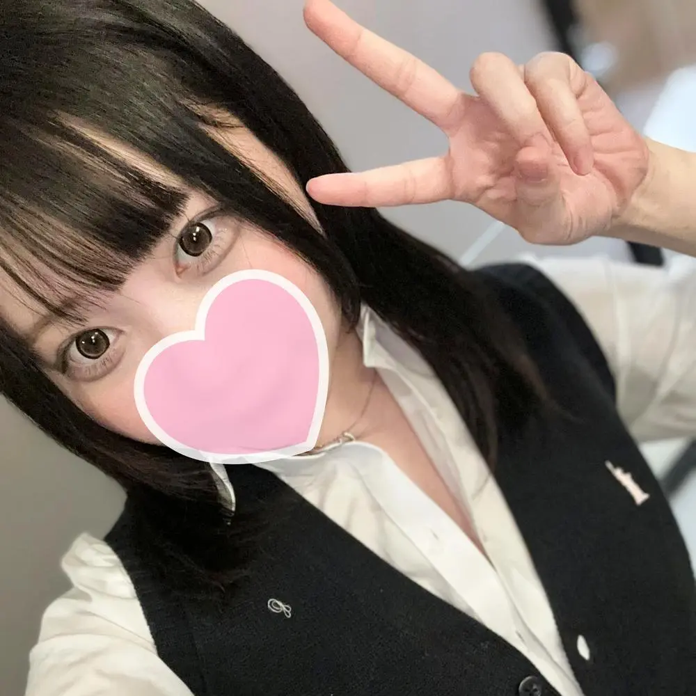 FC2-PPV-4529381 - [Free] Enjoy a date with Mikuri-chan, who has fair, beautiful skin. This double feature includes creampie sex from behind while she’s fully clothed and POV creampie sex in bed. Bonus video included.